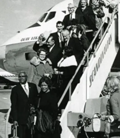 FGBMFI members arriving